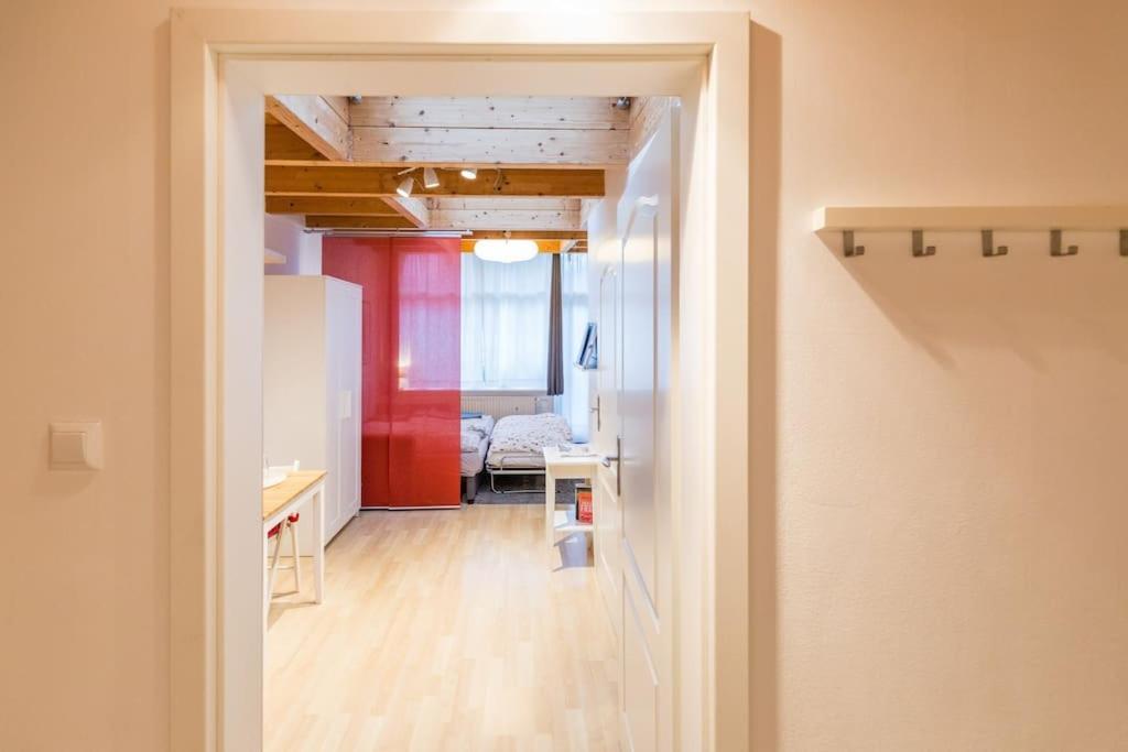 Apartment Wilhelmstr Fuer Bis Zu 3 Personen Bruehl (Rhineland)
